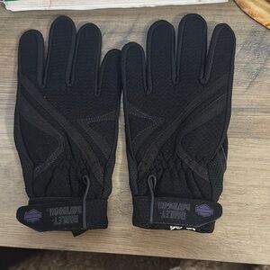 Black & purple women’s Harley Davidson gloves